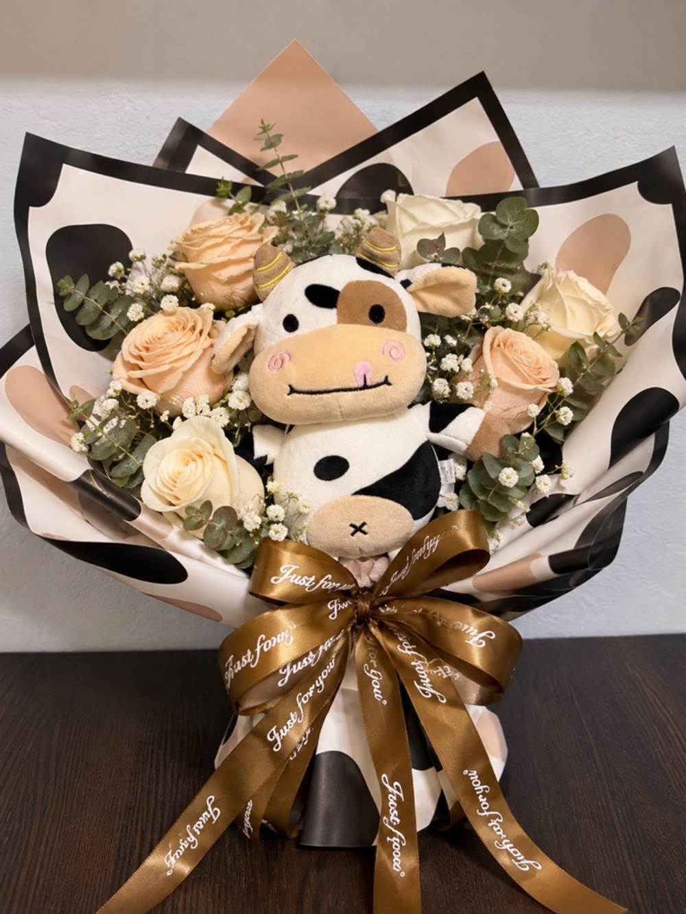 Cow Bouquet DIY Kit 10 Wrapping Sheets + Plush Cow + 4 Yards Ribbon